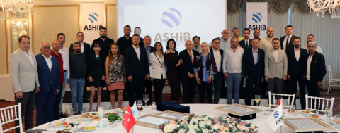 Adana’nın Hayvansal Gıda İhracat Şampiyonları Ödüllendirildi 