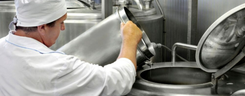 Ticaret Bakanlığı'ndan Dört Süt Şirketine Ceza