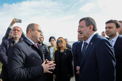 Cumhurbaşkanı Yardımcısı Cevdet Yılmaz Afet Bölgesinde