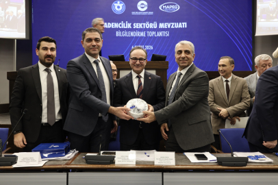 Madencilik Sektörünün Sorunları İzmir’de Masaya Yatırıldı