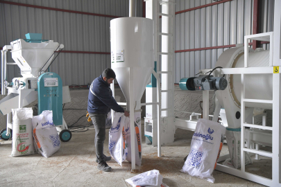 Polatlı Uzunbeyli'ye Tohum Eleme ve Yem Ezme Tesisi