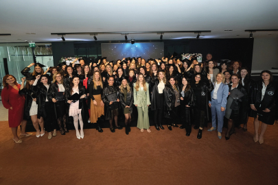 Genç Kadınların Kariyer Yolculuğuna Güçlü Destek: