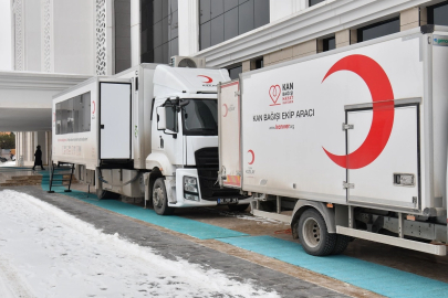 Yeşilyurt Belediyesi Personelinden Kızılay’a Anlamlı Destek!