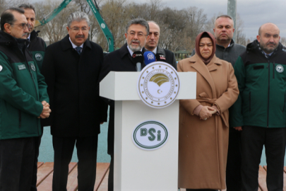 Bakan Yumaklı Sakaryabaşı'nda İncelemelerde Bulundu