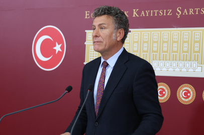 Depolarda Bekleyen Tütün Çiftçinin Sırtında Borç Yüküne Dönüştü