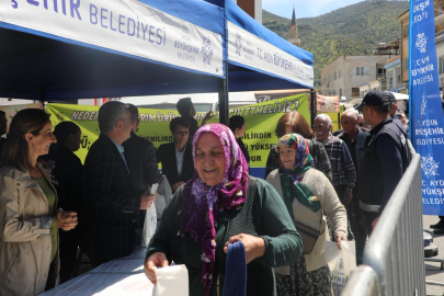 Ata Tohumlarından Yetiştirilen Fideler Vatandaşlarla Buluşuyor