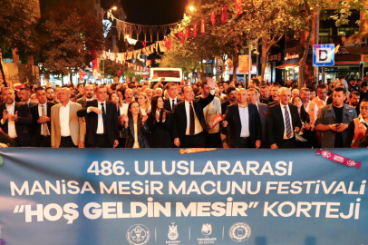 Mesir Coşkusu Sokaklara Taştı 486. Yıl Heyecanı Kortejle Başladı