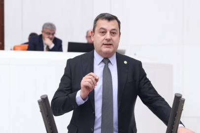 Vecdi Gündoğdu’dan Uyarı: "İhmal Edenler Açlık Krizine Tohum Atar"