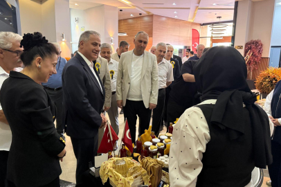 Zonguldak Kestane Balı ve Arıcılığın Geleceği Panelde Ele Alındı
