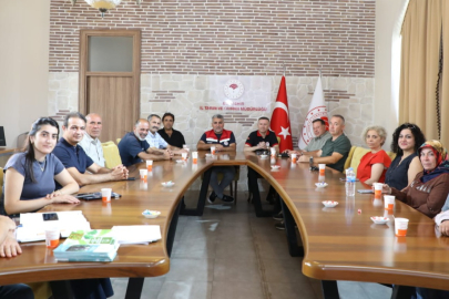 Üreticilere Hasat Öncesi Pestisit Denetimi ve Bilinçli Tarım Eğitimi