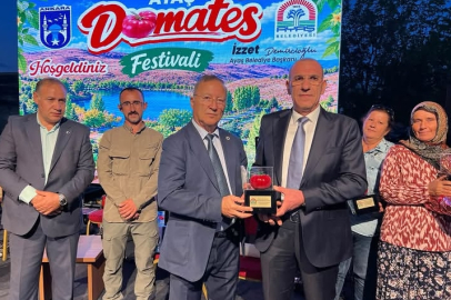 Ayaş Domates Festivalinde Renkli Görüntüler