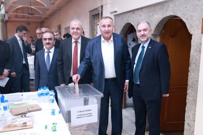 İSTİB Sandık Başına Gitti