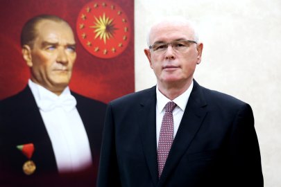 Kazım Kurt: “Yaşasın Cumhuriyet! Yaşasın demokrasi, laiklik ve özgürlük!”