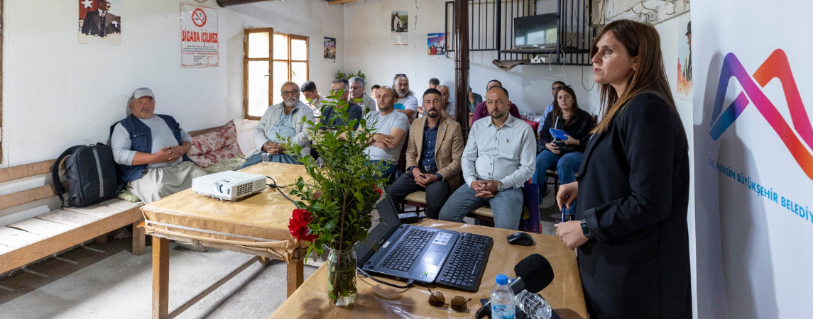 Trabzon Hurması’nın Hastalık ve Zararlılarına Karşı Üreticiler Bilgilendirildi