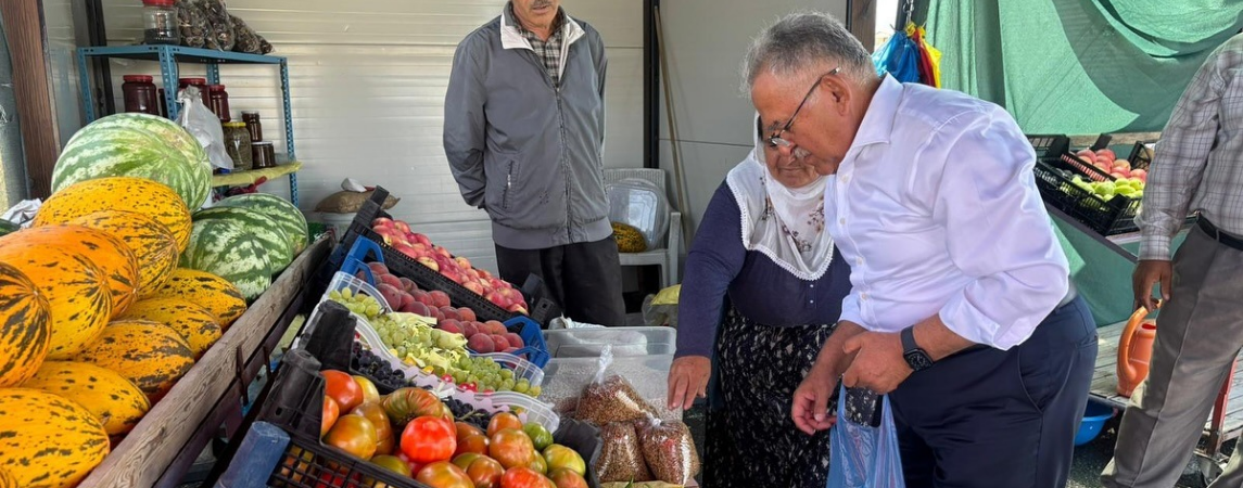 Çiftçinin Yüzü Başkan Büyükkılıç  İle Gülüyor 
