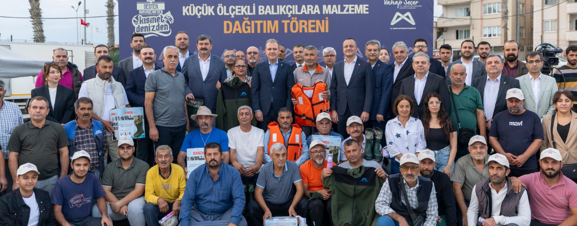 Mersin Büyükşehir'den Küçük Ölçekli Balıkçılara Malzeme Desteği 