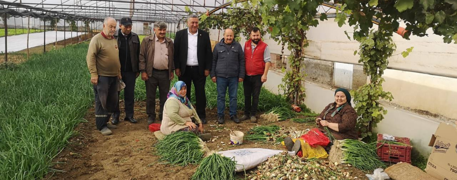 Üretici Kazanamıyor, Tüketici Pahalıya Ürün Alıyor!
